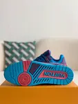 L*V TRAINER Sneakers