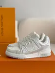 L*V TRAINER 1A8FN8 Sneakers