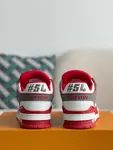 L*V SNEAKERS