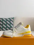 L*V TRAINER Sneakers