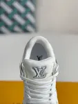L*V SNEAKERS