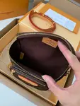 L*V's new MINI BUMBAG vintage handbag for the season M82335 is of top quality
