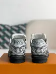 L*V SNEAKERS