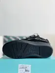 LA*N Sneaker