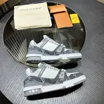 L*V TRAINER Sneakers 1ADF5C