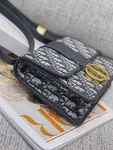 30 Montaigne Bag