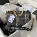Chanle 19 Handbag