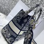 Medium Lady D-lite Bag