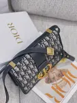 30 Montaigne Bag