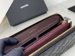 Chanle Zipped Wallet