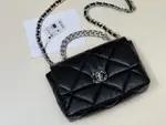Chanle 19 Handbag