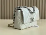 Chanle 19 Handbag