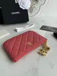 Chanle Zipped Wallet