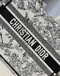 Medium Dior Book Tote