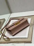 30 Montaigne East-west Bag With Chain