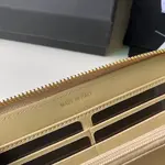 Chanle Zipped Wallet