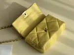 Chanle 19 Handbag