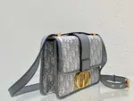 30 Montaigne Bag