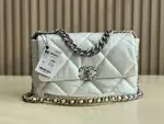 Chanle 19 Handbag