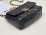 Chanle 19 Handbag