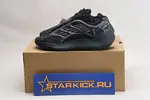 YEEZY BOOST 700 V3 BLACK - ADIDAS - H67799