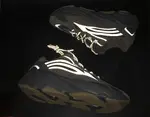 Yeezy Boost 700 V2