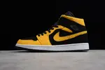 AIR JORDAN 1 MID 'Reverse New Love' - Air Jordan - 554724-071