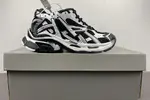 7.0 BALENCIAGA -Runner  BLACK
