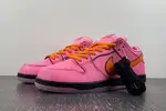 The Powerpuff Girls x Nike SB Dunk Low “Blossom”  FD2631-600