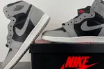 Air Jordan 1 Hi '85 “Reverse Shadow”85 HV6674-020