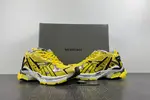 7.0 Balenciaga 677402-W2RD3-0510