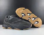 ADIDAS YEEZY BOOST 700 UTILITY BLACK - FV5304