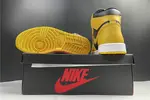 Air Jordan 1 High OG Pollen 555088-701