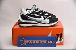 NIKE LDWAFFLE/SACAI CV1363 100