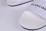 Balenciaga Logo leather slip-on sandals 72ZE-C329