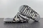 YEEZY SLIDE GZ5553