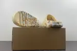 YEEZY SLIDE GW1932