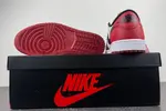 Air Jordan 1 OG High 'Black Toe 555088-125
