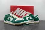 Dunk Low "Green and Gold"   FB7173-131