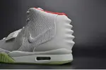 NIKE AIR YEEZY 2 PURE PLATINUM Wolf Grey mens 508214-010