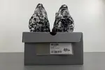 685613-W2RG1 9010