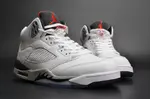 AIR JORDAN 5 RETRO 'WHITE CEMENT' mens 136027-104