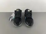 Air Jordan 1 Low “Fortune Fly” HQ3442-001