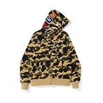BATHING APE SS23 Color Camo Shark Full-Zip Hoodie – Men's Color Camouflage Shark Pullover Jacket