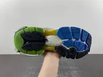 7.5Balenciaga772774-W3RBW-9168