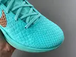 Jalen Brunson x Nike Kobe 6 Protro “Statue of Liberty”  IQ5774-300