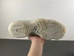 Air Jordan 11 “Pearl”  AR0715-110