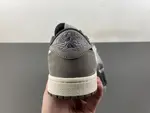 Travis Scott x Air Jordan 1DM7866-001