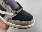 Travis Scott x Air Jordan 1DM7866-001