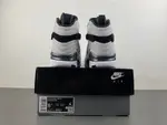 Air Jordan 8 2025 305381-100